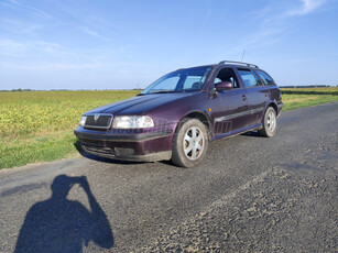 SKODA OCTAVIA Combi 1.9 TDI SLX