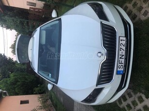 SKODA SUPERB Combi 2.0 TDI SCR Style DSG