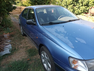 TOYOTA CARINA Carina-E 1.6 GLi