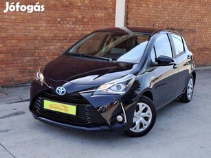 Toyota Yaris 1.5 HSD Active Safety e-CVT Hibrid...