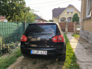 VOLKSWAGEN GOLF V 1.4 Comfortline