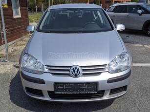 VOLKSWAGEN GOLF V 1.9 PD TDI Trendline 4Motion