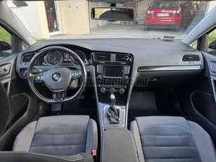 VOLKSWAGEN GOLF VII 2.0 TDI Highline DSG