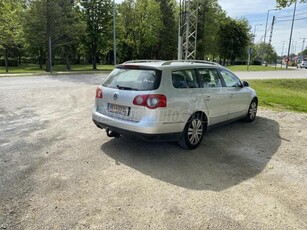 VOLKSWAGEN PASSAT VI Variant 2.0 PD TDI Trendline 4Motion