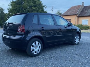 VOLKSWAGEN POLO IV 1.2 60 Trendline