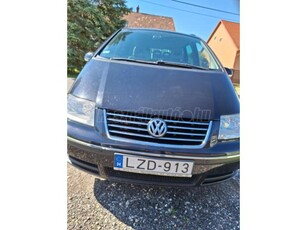 VOLKSWAGEN SHARAN 2.0 PD TDI Highline