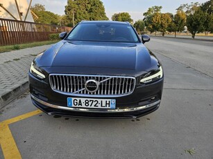 VOLVO V90 2.0 [B4] MHEV Inscription Geartronic FACELIFT modell! Komplett nagyszervíz elvégezve!