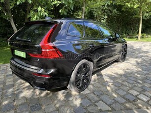 VOLVO XC60 2.0 [T6] Black Edition AWD Geartronic A fekete lovag