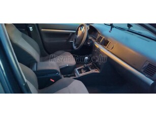 OPEL VECTRA 1.8 Comfort CVT