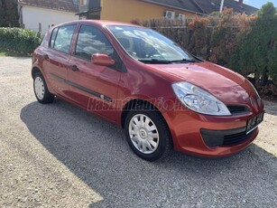 RENAULT CLIO 1.2 16V Authentique