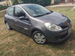 RENAULT CLIO 1.2 16V Dynamique Plus