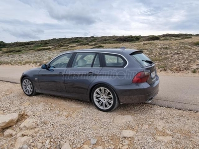 BMW 325d Touring KÉZI VÁLTÓ.BŐR.NAVI.XENON.KEYLESS