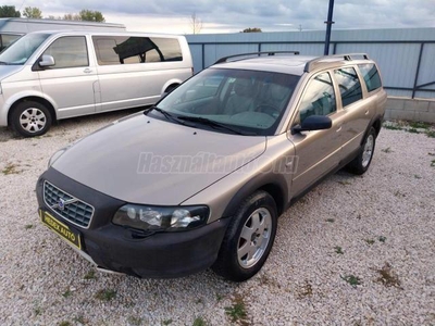 VOLVO XC70 2.5 T AWD Kinetic (Automata)