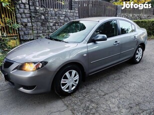 Mazda3 1.6 B. Sedan ülésfűtéssel, tolatóradarral eladó!