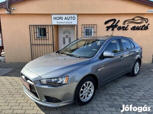 Mitsubishi Lancer Sportback 1.6 Invite 129.000...