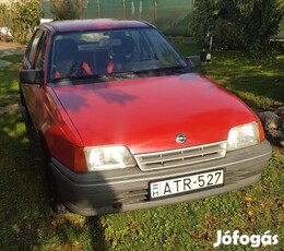 Opel kadett Kaposváron eladó