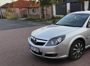 Opel Vectra C 1.6 Essentia