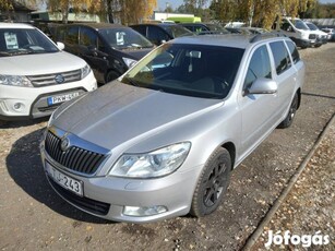 Skoda Octavia Combi 2.0 CR TDI Elegance Tempoma...