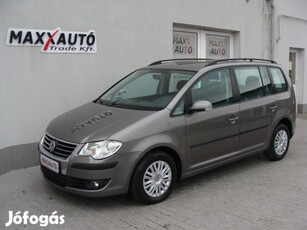 Volkswagen Touran 1.9 PD TDi Conceptline Tempom...