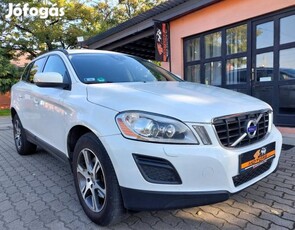 Volvo XC60 2.0 D Kinetic Geartronic Vezetett SZ...