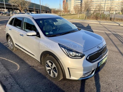 KIA NIRO PHEV 1.6 GDI LX DCT Full extrás