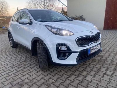 KIA SPORTAGE 1.6 GDI Silver