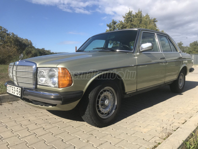 MERCEDES-BENZ 240 2.4 8V DIESEL