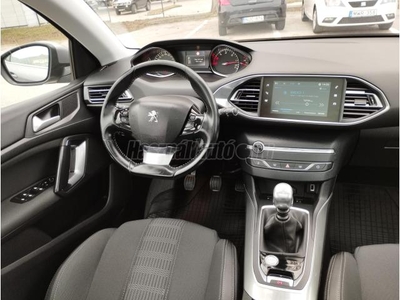 PEUGEOT 308 1.5 BlueHDi Allure EURO6.2 Magyar Szervizkönyv 1tulaj!