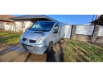 RENAULT TRAFIC 2.0 dCi L2H1 Business