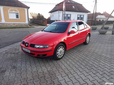 SEAT Leon 1.4 16V Stella