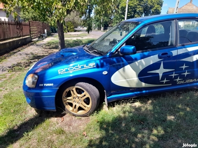 Jobbkormányos Subaru Impreza