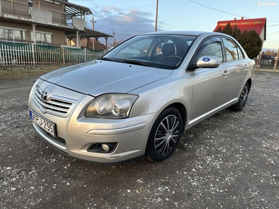 Toyota Avensis 2.0 D-4D Kiváló Állapot