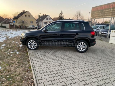 VOLKSWAGEN TIGUAN 2.0 CR TDI Sport&Style EU5 XENON-SZERVIZKÖNYV-NAVIGÁCIÓ-ÜLÉSFŰTÉS-TOLATÓKAMERA