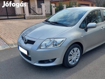 Toyota Auris 1.6 Sol