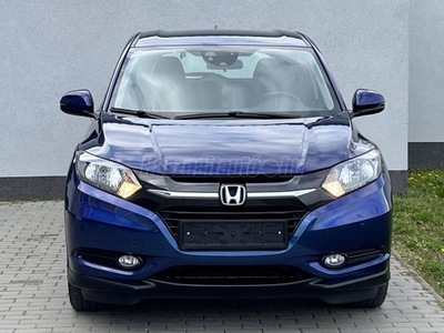 HONDA HR-V 1.5 Elegance Tempomat/Ülésfűtés/Radarok/16-os Alu/Sérülésmentes/Szervizkönyves