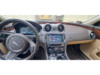 JAGUAR XJ 3.0 D LWB Premium Luxury (Automata)