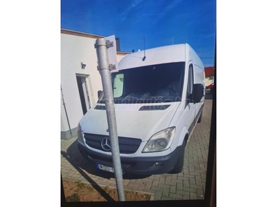 MERCEDES-BENZ SPRINTER 319 CDI 906.631.13