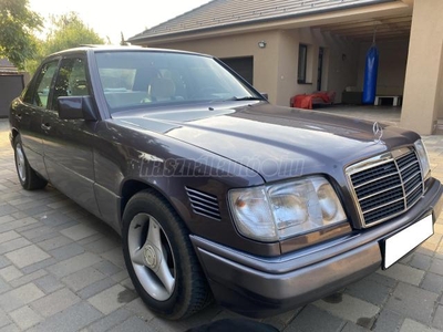 MERCEDES-BENZ W 124 E 250 D Klima 61.100km