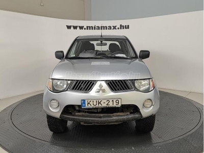 MITSUBISHI L 200 Pick Up 2.5 TD DC Intense magyarországi. kapcsolható összkerékhajtás. 8 kerék