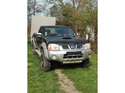 NISSAN PICK UP 2.5 4WD King Navara Plus