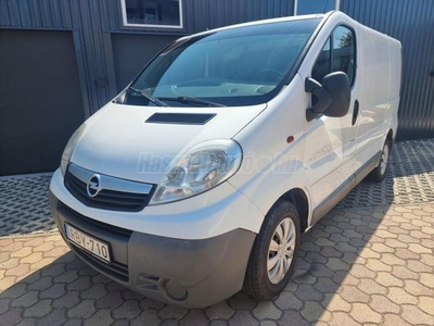 OPEL VIVARO 2.0 CDTI DC L1H1 2.7t DPF EURO5 KLÍMA. NAGYON MEGKÍMÉLT. ÖSSZES SZERVIZSZÁMLA. ÚJ VONÓHOROG.NINCS +ÁFA!