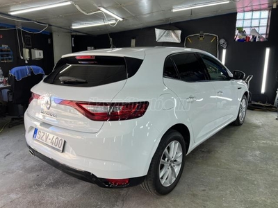 RENAULT MEGANE 1.5 dCi Intens Sérülésmentes - Hibátlan