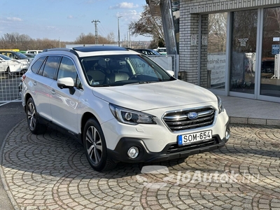 SUBARU Outback