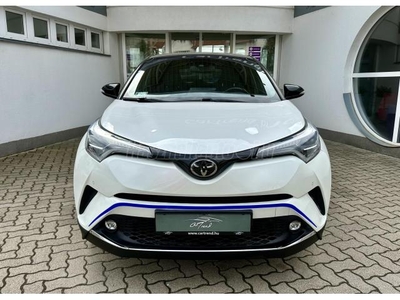 TOYOTA C-HR 1.2T Dynamic Comfort LED