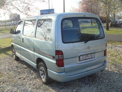 TOYOTA HI-ACE Hiace 2.4 D Panel Van