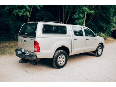 TOYOTA HI LUX Hilux 2.5 D-4D 4x4 Double Comfort AC