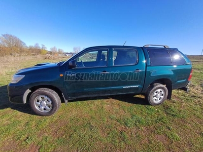 TOYOTA HI LUX Hilux 2.5 D-4D 4x4 Double Comfort AC