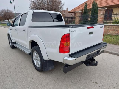 TOYOTA HI LUX Hilux 3.0 D-4D 4x4 Double SR+ (Automata)