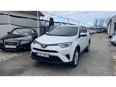 TOYOTA RAV 4 Rav4 2.0 D-4D Executive 2WD Azonnal elvihető. Sérülésmentes Magyar