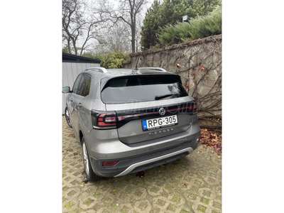 VOLKSWAGEN T-CROSS 1.0 TSI Style